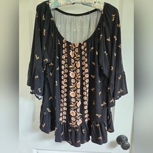 Style & Co. Black Flutter Sleeve Blouse with 3/4 Sleeve And Ruffled Hem, Size XL